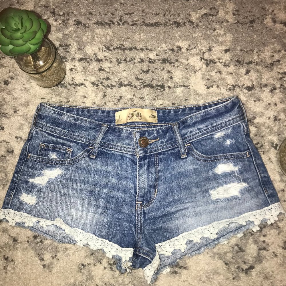 Hollister Short Distressed Ripped Shorts Sz 1 w25